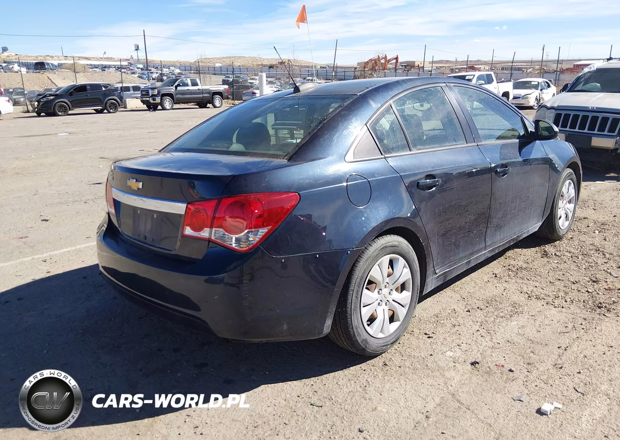 2016 Chevrolet Cruze Limited Ls Auto VIN:1G1PC5SH3G7138910 - 4