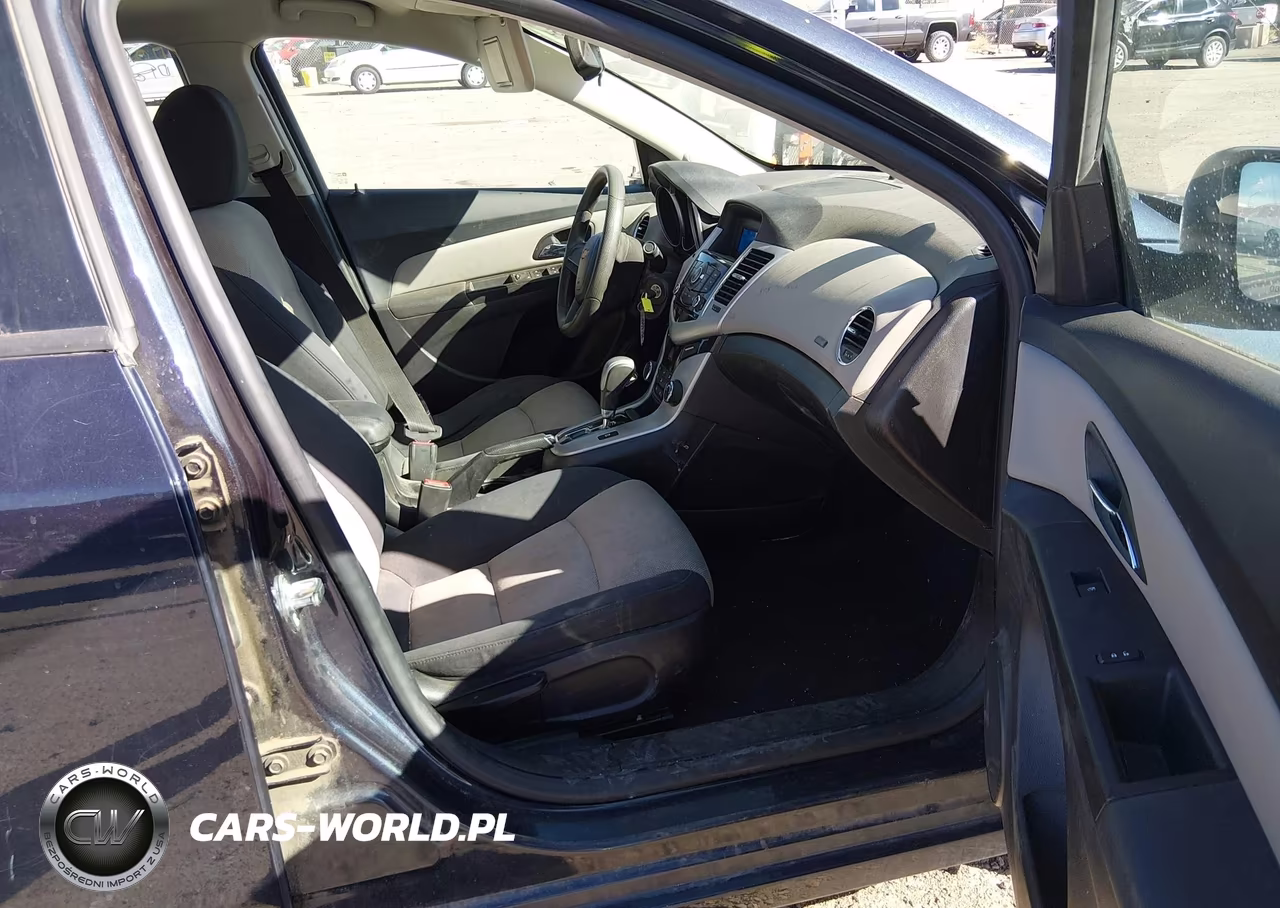 2016 Chevrolet Cruze Limited Ls Auto VIN:1G1PC5SH3G7138910 - 5