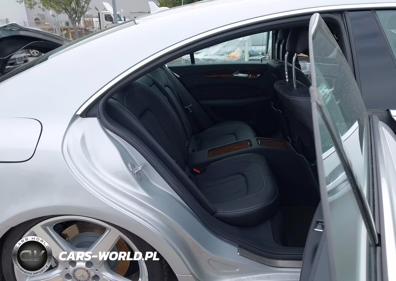 2014 Mercedes-Benz Cls 550 VIN:WDDLJ7DBXEA093227 - 8