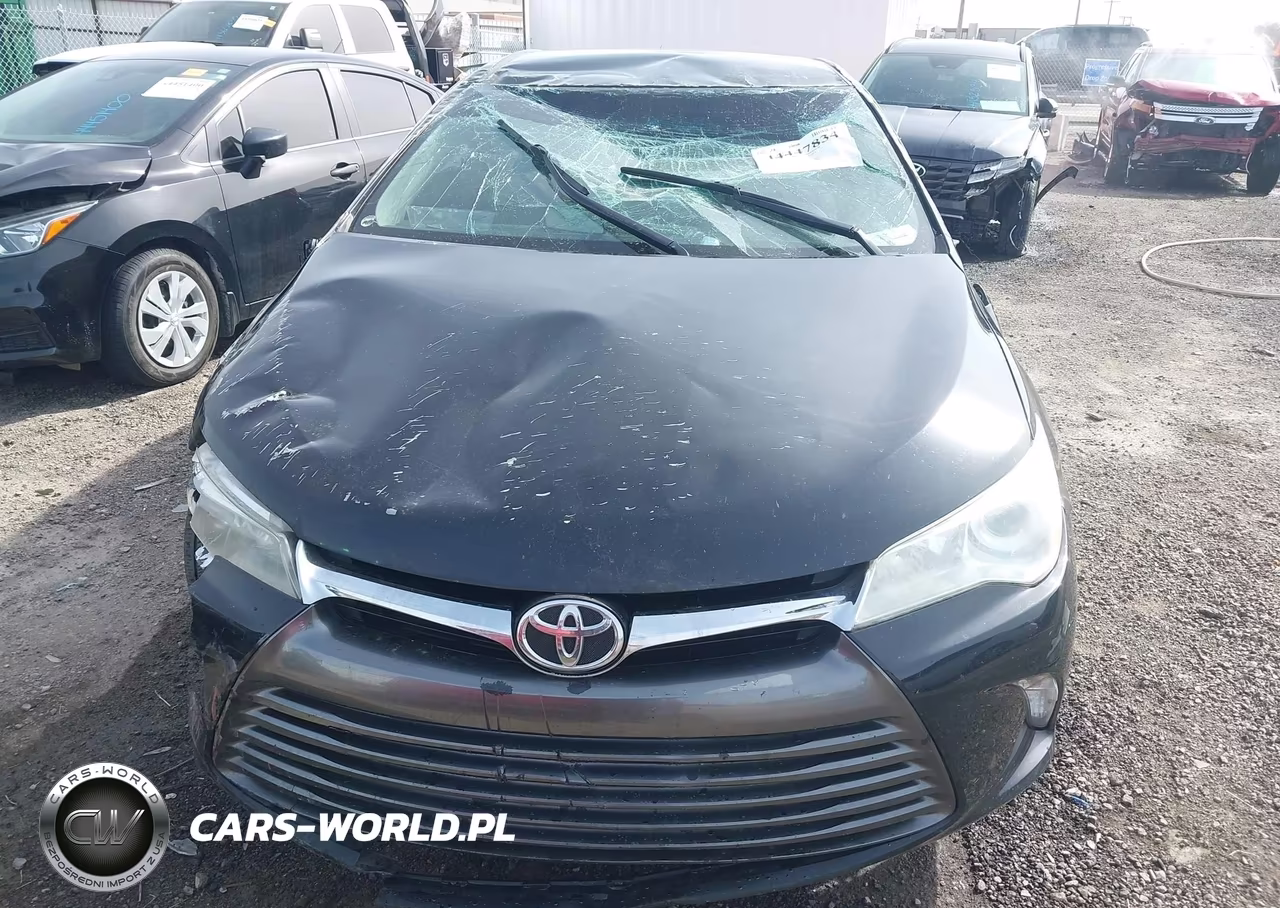 2016 Toyota Camry Le VIN:4T4BF1FK1GR578683 - 13