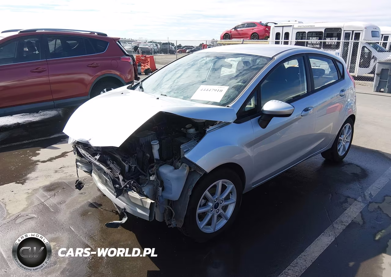 2019 Ford Fiesta Se VIN:3FADP4EJ9KM150457 - 2