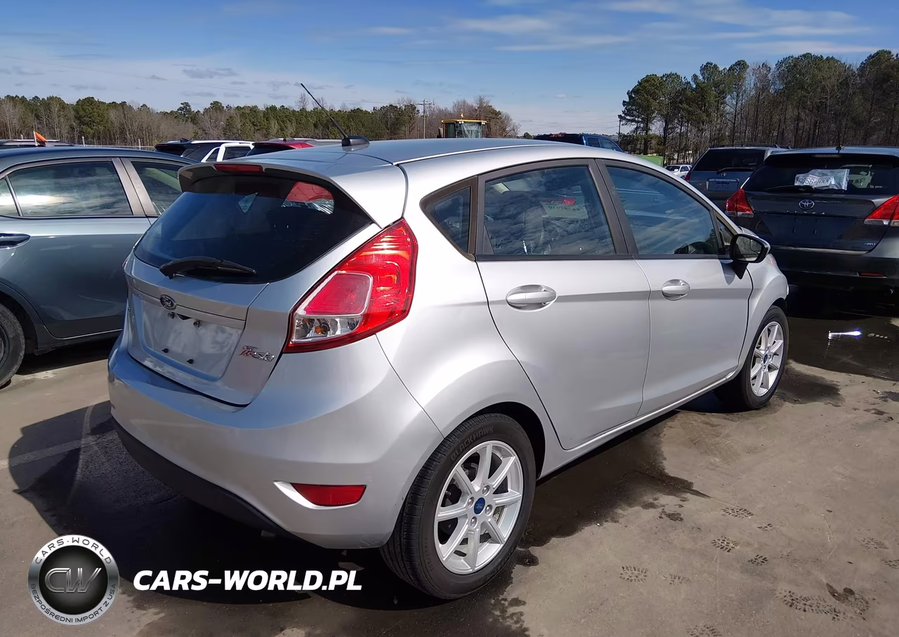 2019 Ford Fiesta Se VIN:3FADP4EJ9KM150457 - 4