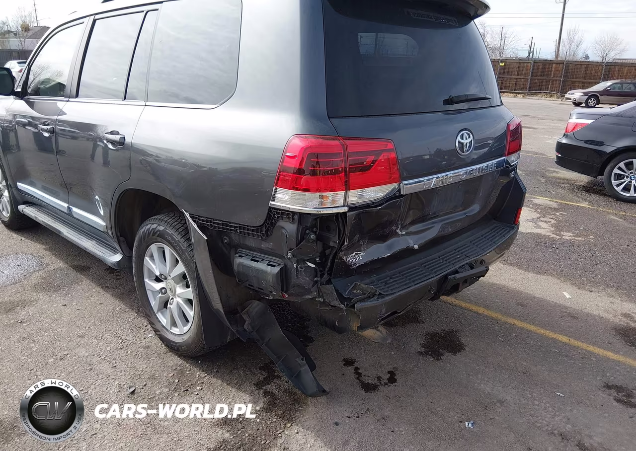 2017 Toyota Land Cruiser V8 VIN:JTMCY7AJ9H4058957 - 6