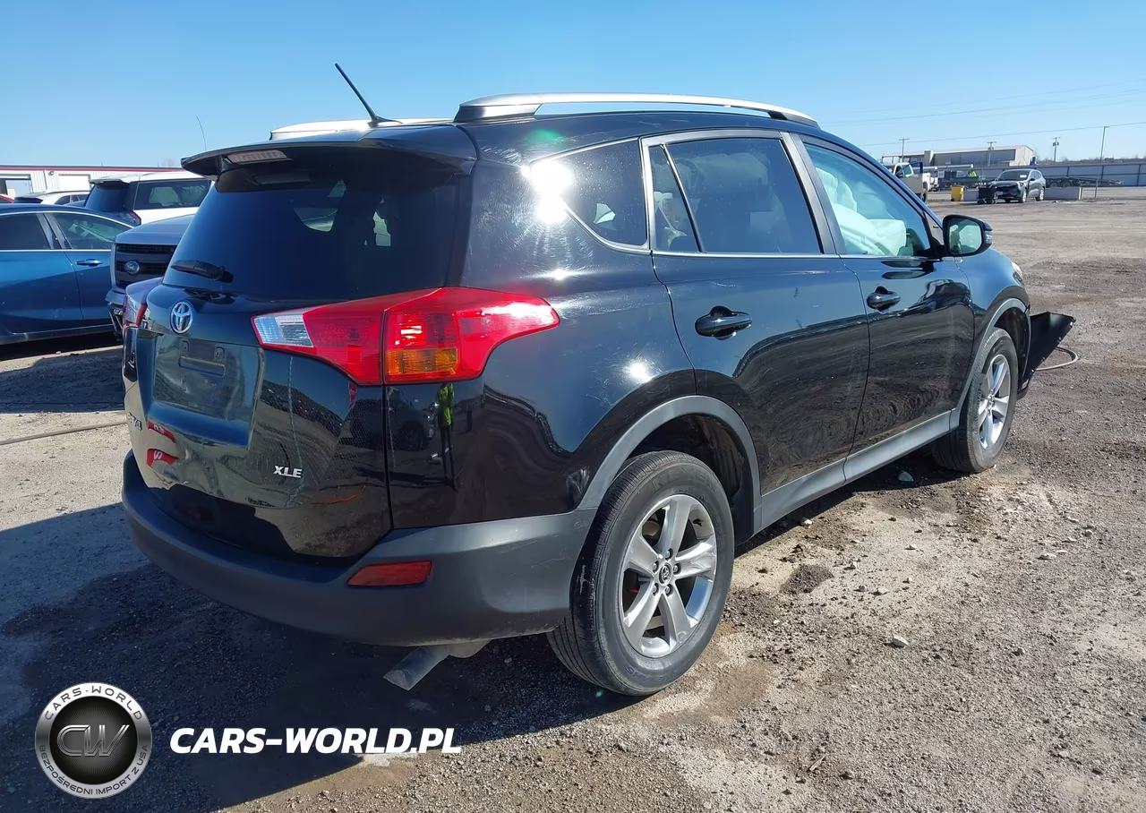 2015 Toyota Rav4 Xle VIN:2T3WFREV1FW134909 - 4