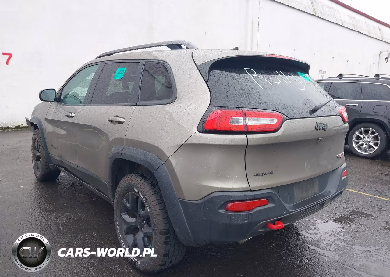 2017 Jeep Cherokee Trailhawk 4X4 VIN:1C4PJMBS8HW638409 - 3