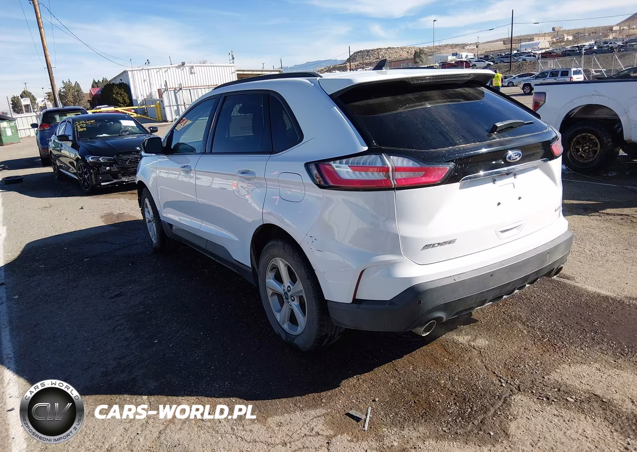 2020 Ford Edge Se VIN:2FMPK3G91LBB16398 - 3