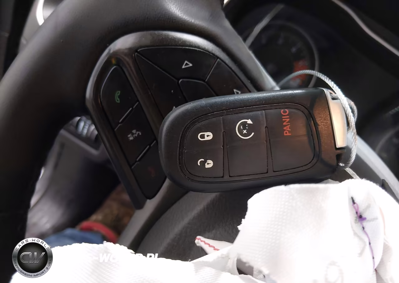 2021 Jeep Cherokee Trailhawk 4X4 VIN:1C4PJMBX4MD239028 - 11