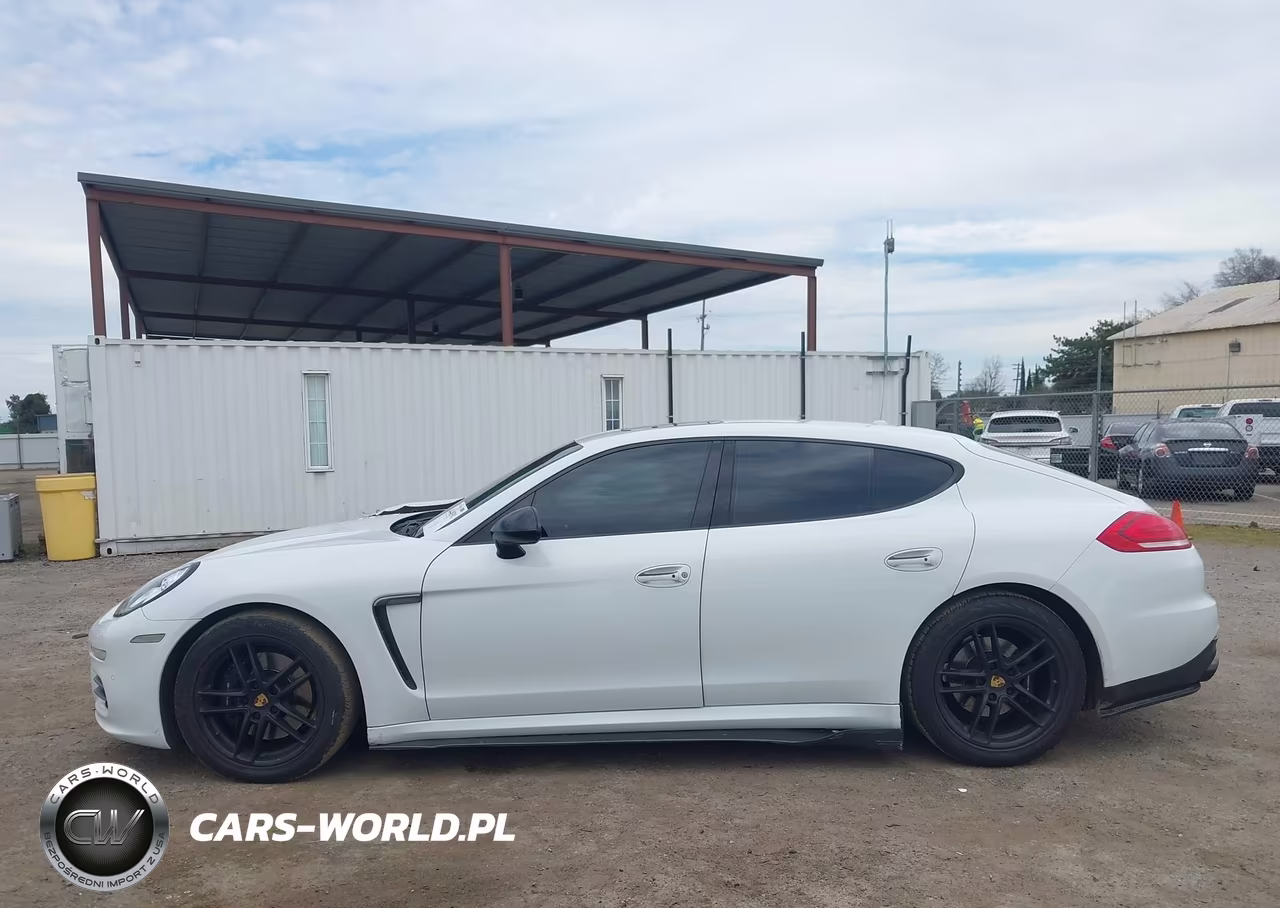 2016 Porsche Panamera 4 VIN:WP0AA2A73GL001984 - 15