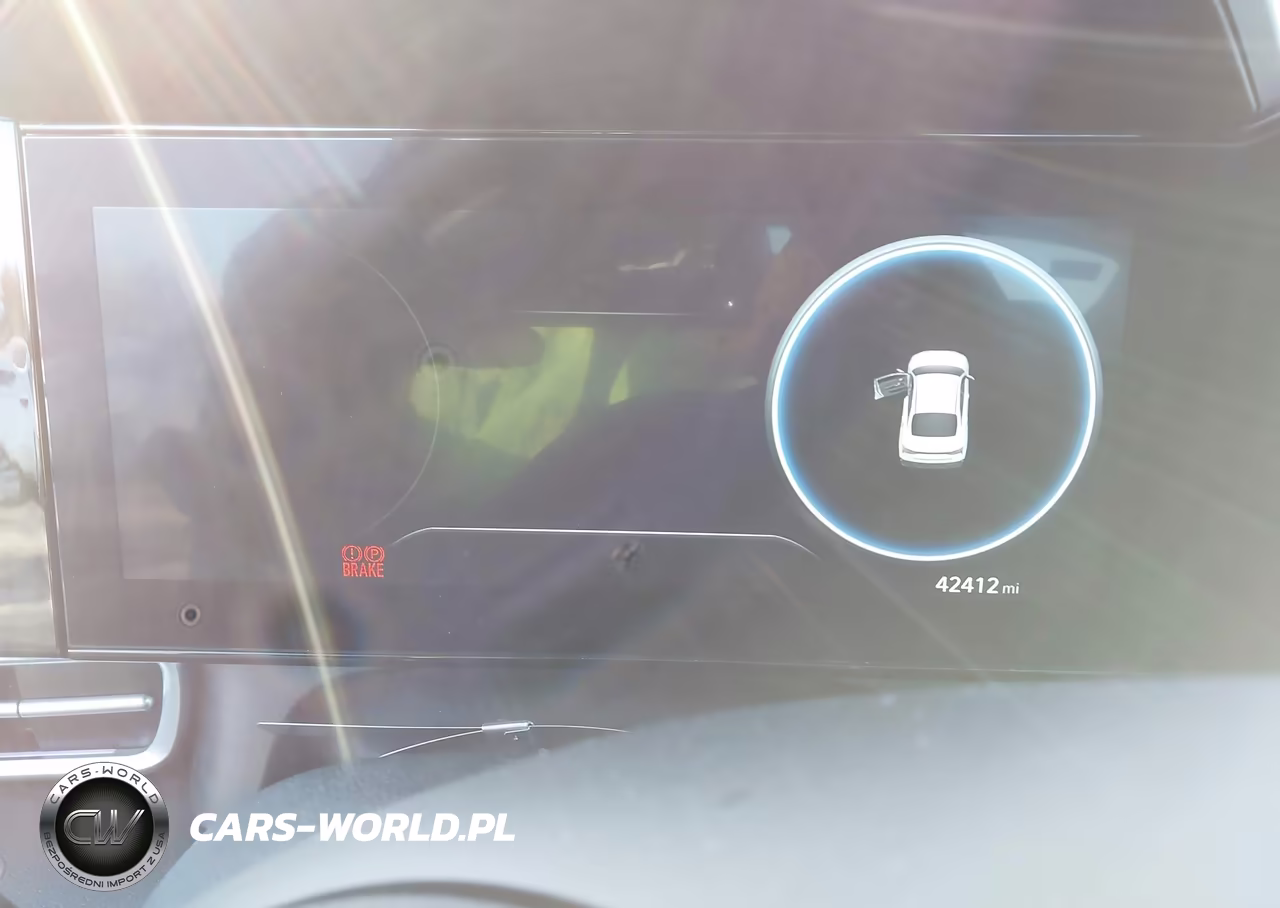2024 Hyundai Elantra Hybrid Blue VIN:KMHLM4DJXRU113418 - 7