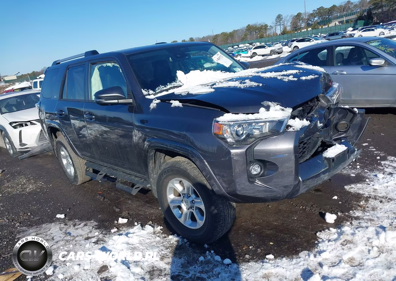 2022 Toyota 4Runner Sr5 Premium – zdjęcie 1 z 17