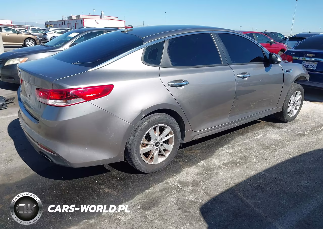 2017 Kia Optima Lx VIN:5XXGT4L36HG125940 - 4