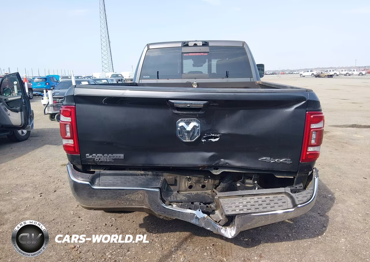 2022 Ram 2500 Laramie 4X4 6'4 Box VIN:3C6UR5NL9NG267770 - 17