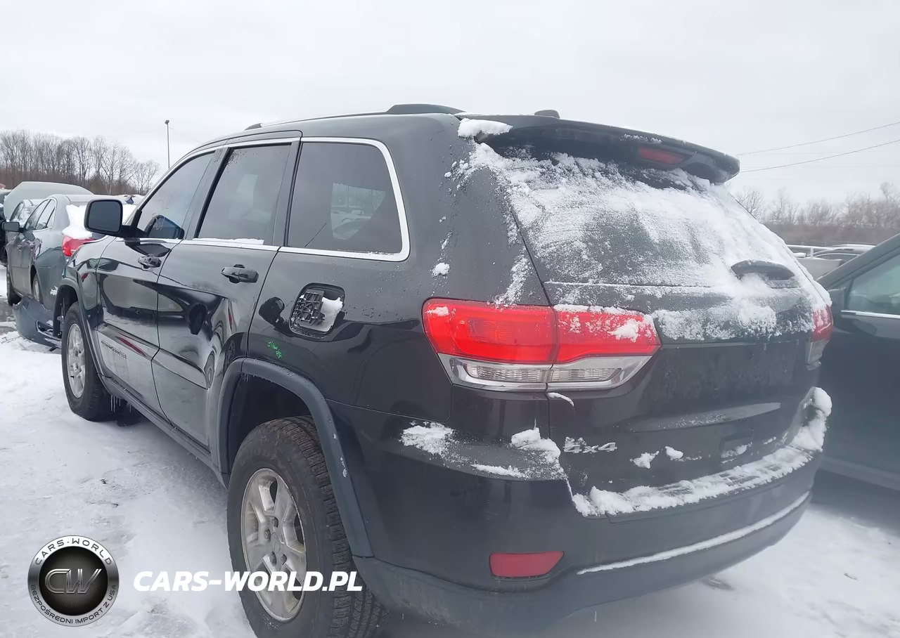 2015 Jeep Grand Cherokee Laredo VIN:1C4RJFAG1FC129469 - 3