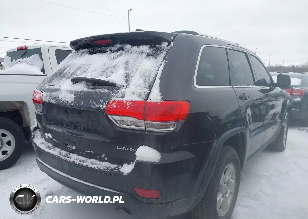 2015 Jeep Grand Cherokee Laredo VIN:1C4RJFAG1FC129469 - 4