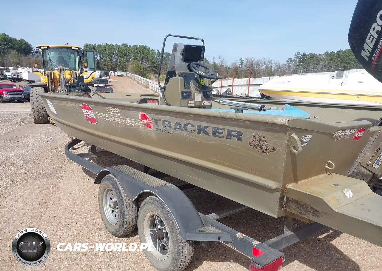2017 Tracker Other VIN:BUJ31775E617 - 17