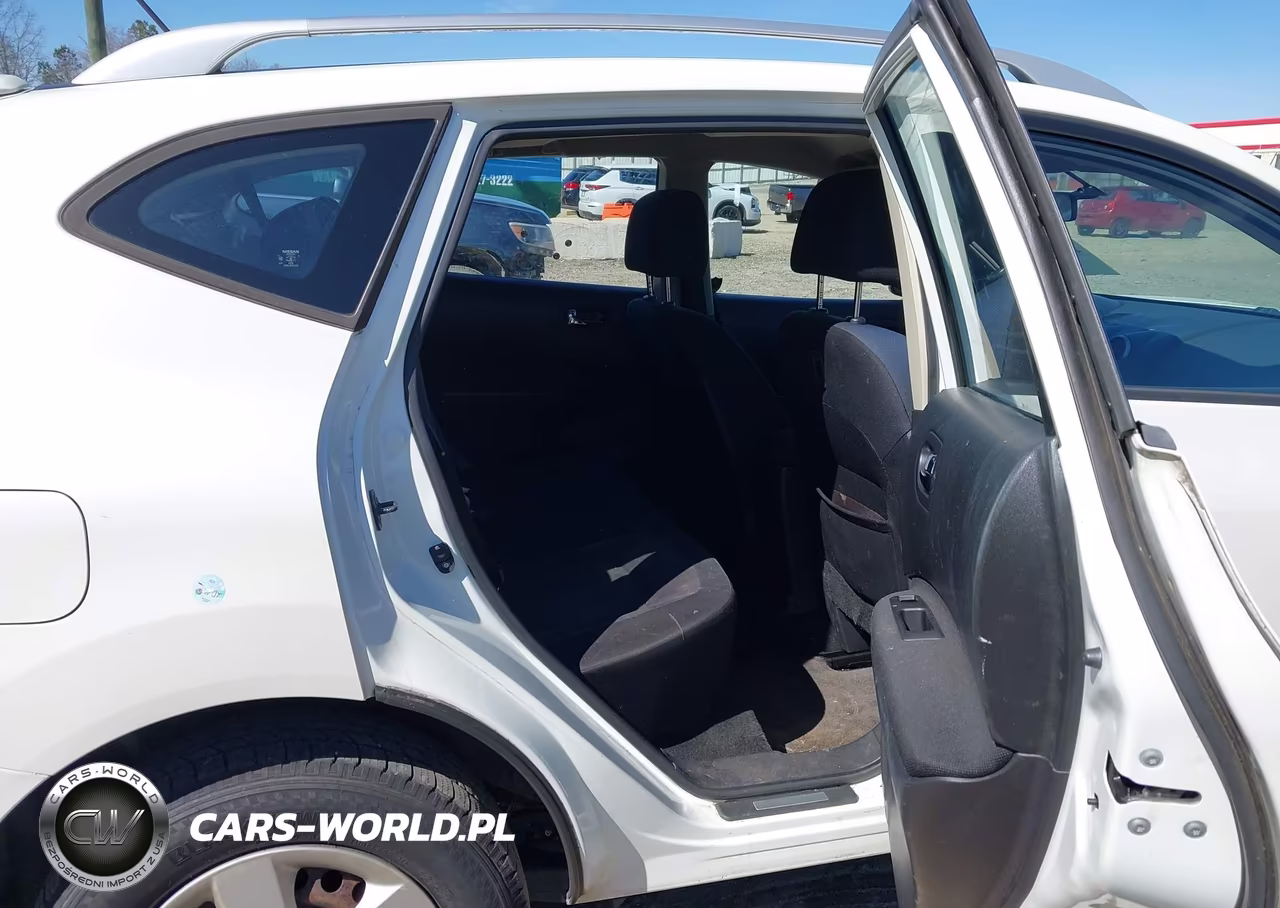 2015 Nissan Rogue Select S VIN:JN8AS5MT3FW153918 - 8