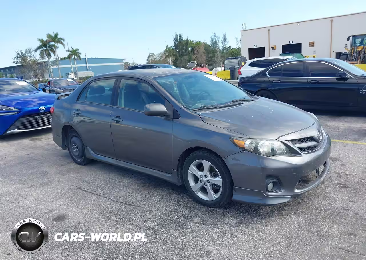 2013 Toyota Corolla S