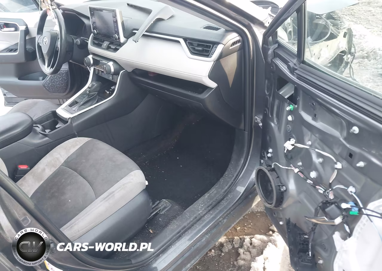 2019 Toyota Rav4 Xle VIN:2T3P1RFV3KW016176 - 5
