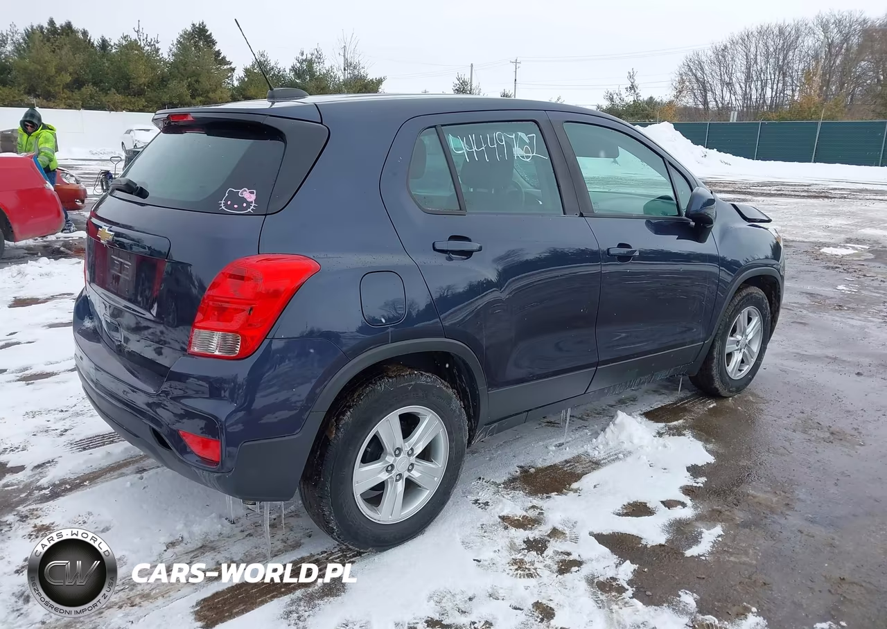2019 Chevrolet Trax Ls VIN:3GNCJKSB6KL232748 - 4