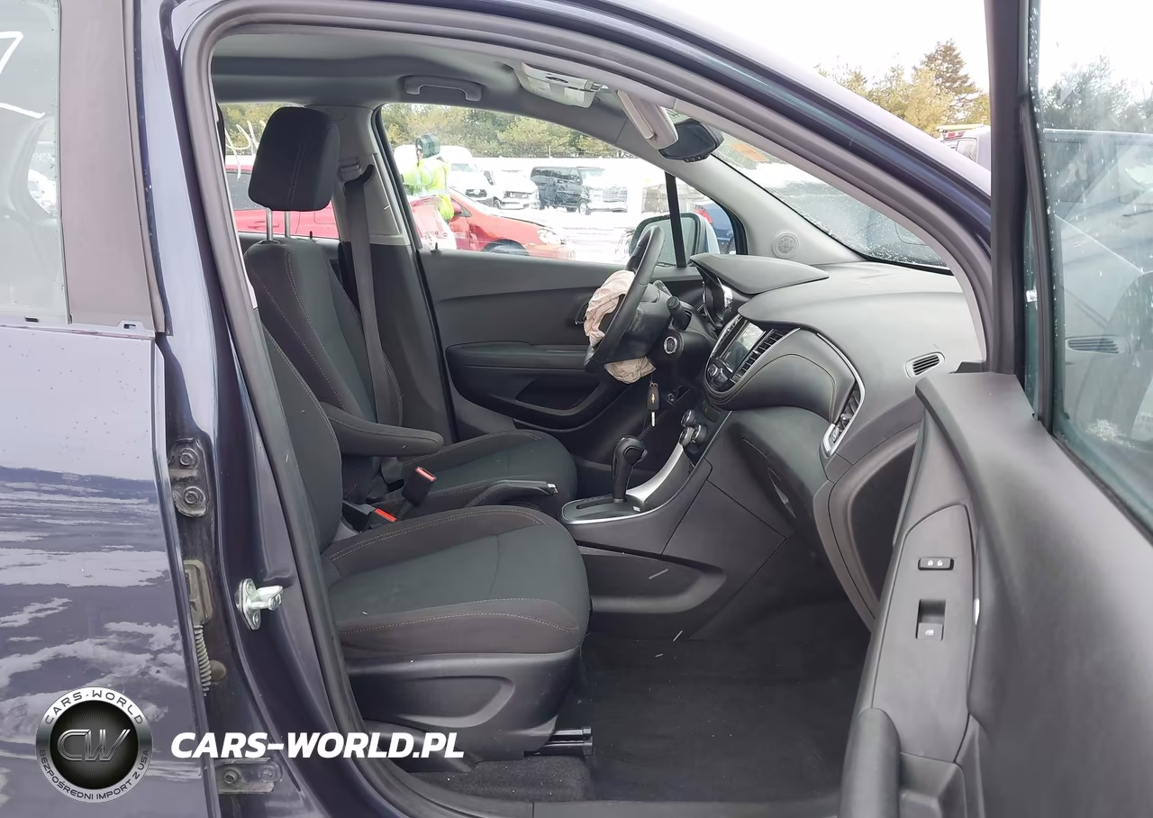 2019 Chevrolet Trax Ls VIN:3GNCJKSB6KL232748 - 5