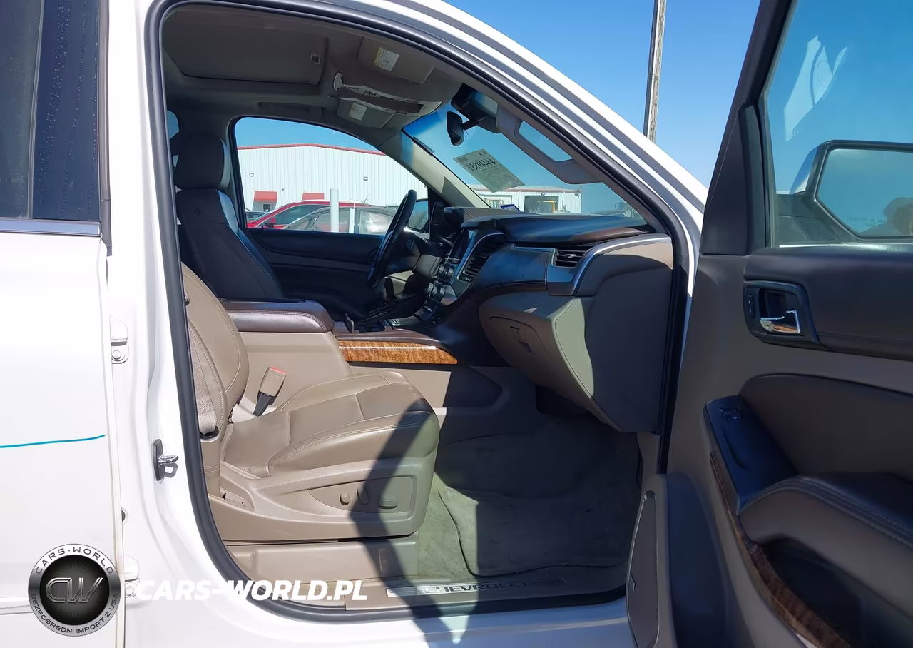 2016 Chevrolet Suburban Ltz VIN:1GNSCJKC0GR152211 - 5