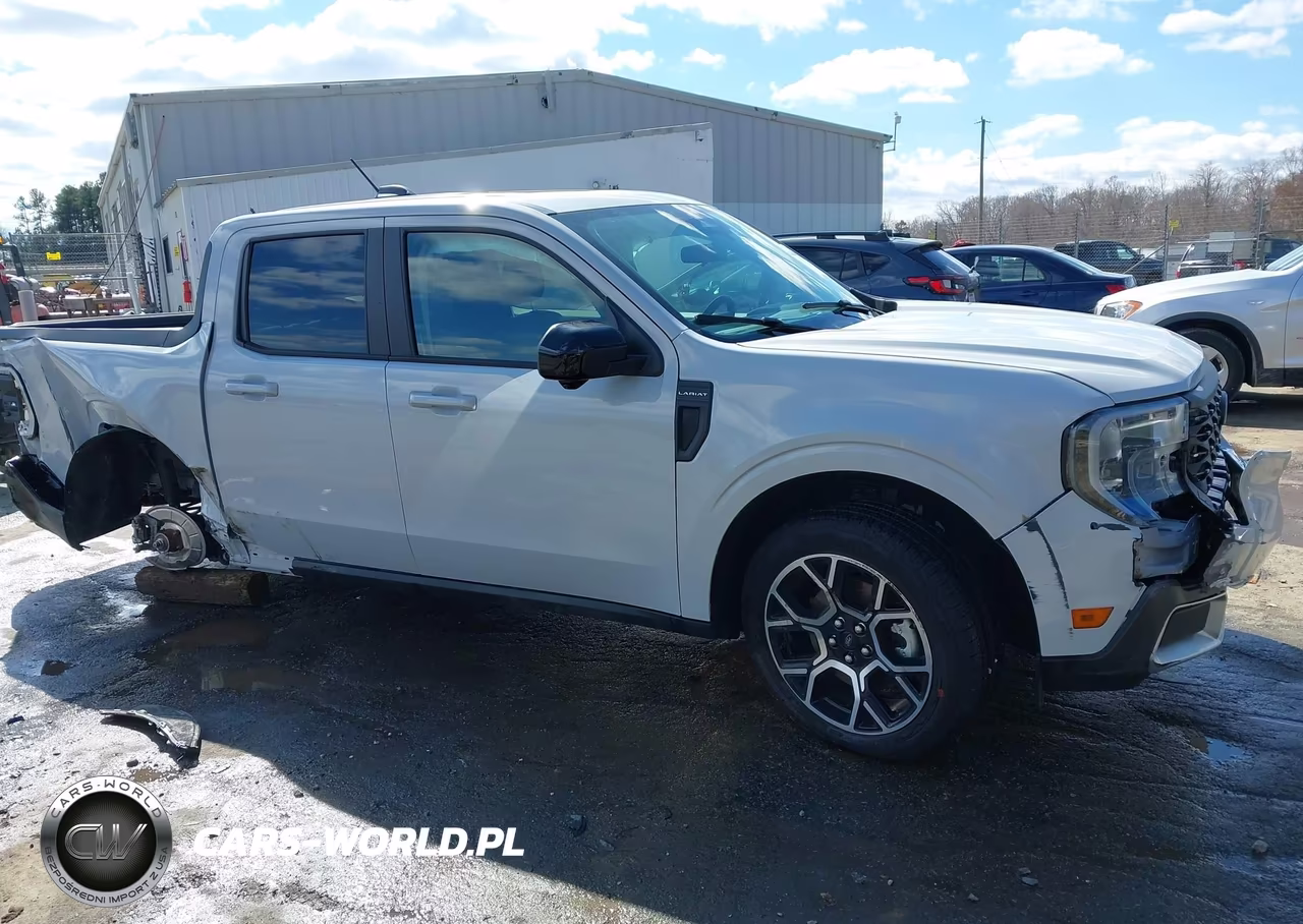 2025 Ford Maverick Lariat VIN:3FTTW8SA0SRB39113 - 14