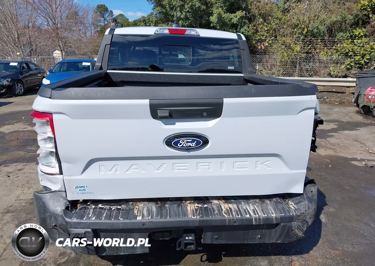 2025 Ford Maverick Lariat VIN:3FTTW8SA0SRB39113 - 17