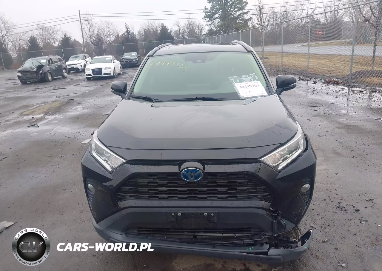 2020 Toyota Rav4 Hybrid Xle VIN:JTMRWRFV2LD064521 - 12