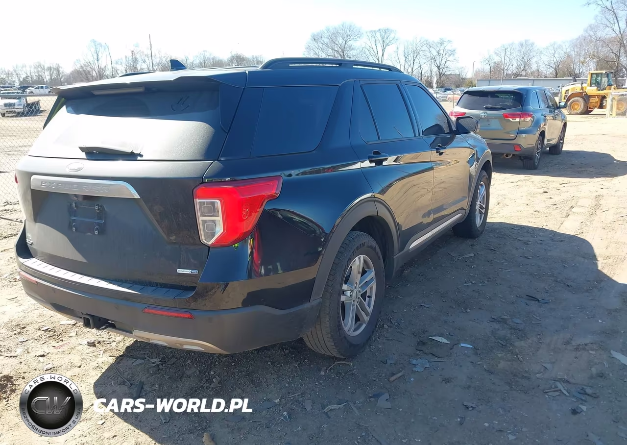 2020 Ford Explorer Xlt VIN:1FMSK8DH0LGC67065 - 4