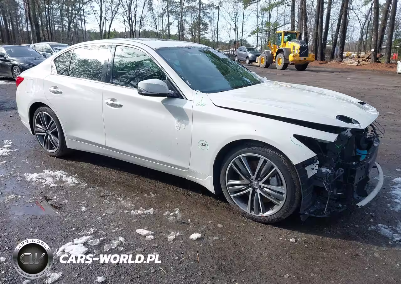 2015 Infiniti Q50 Sport