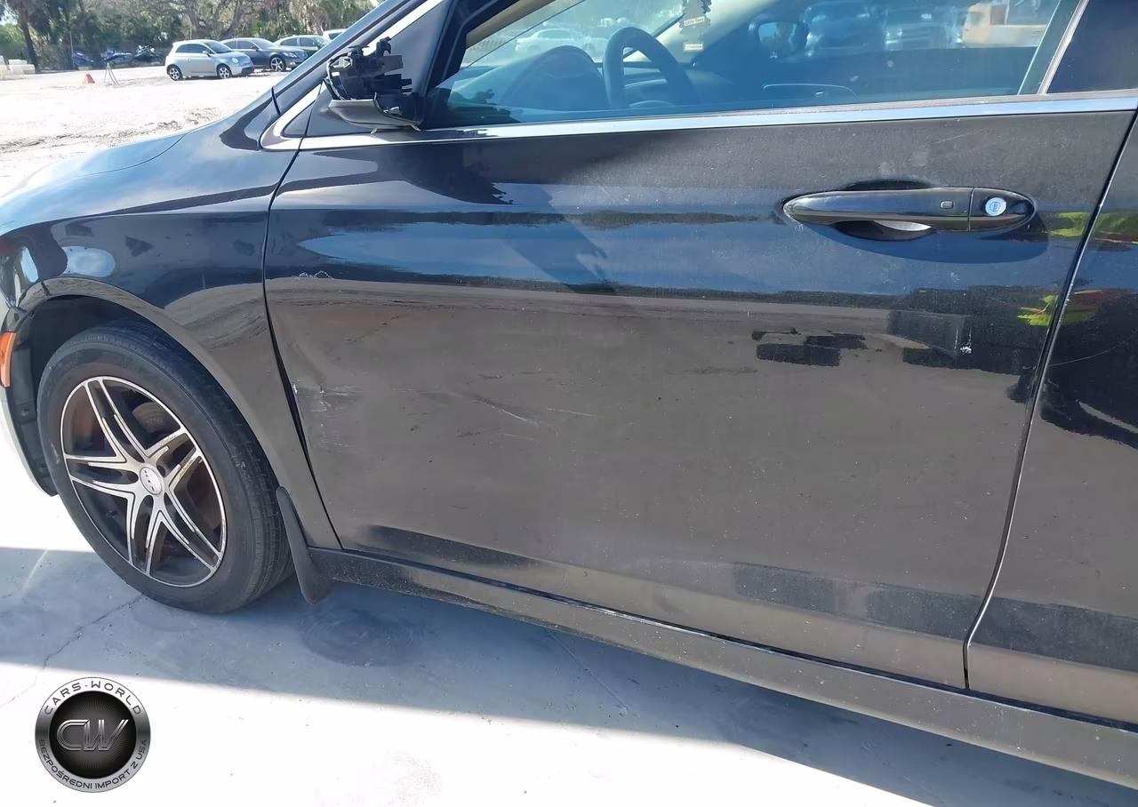 2015 Chrysler 200 Limited VIN:1C3CCCAB3FN733729 - 13