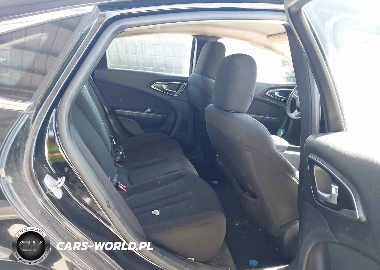 2015 Chrysler 200 Limited VIN:1C3CCCAB3FN733729 - 8
