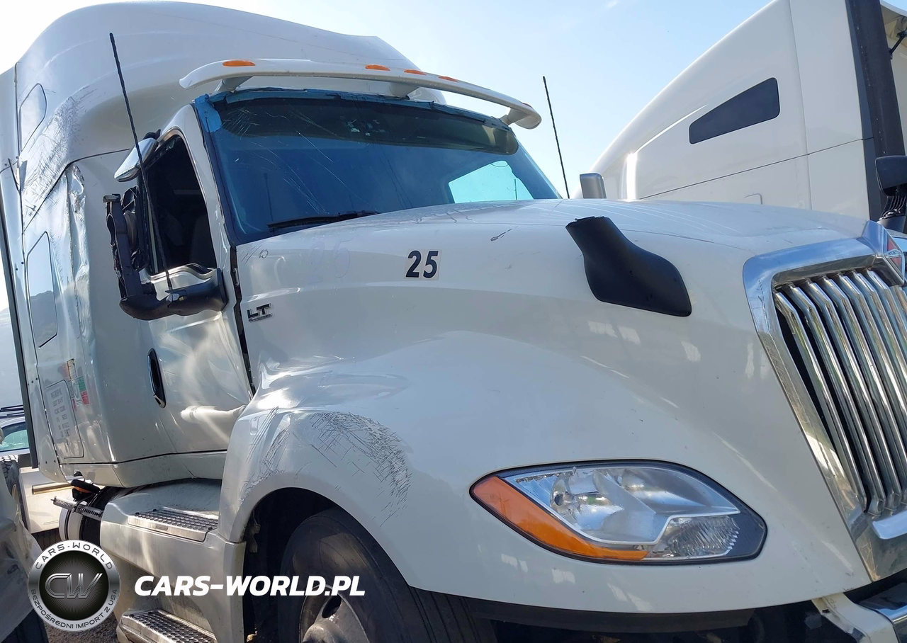 2021 International Lt