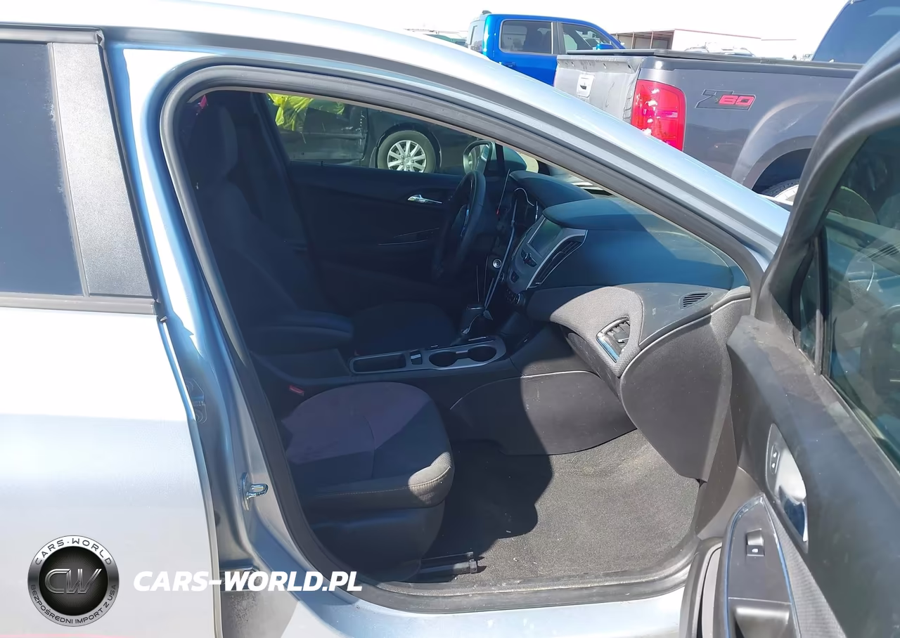 2018 Chevrolet Cruze Ls Auto VIN:1G1BC5SMXJ7155668 - 5