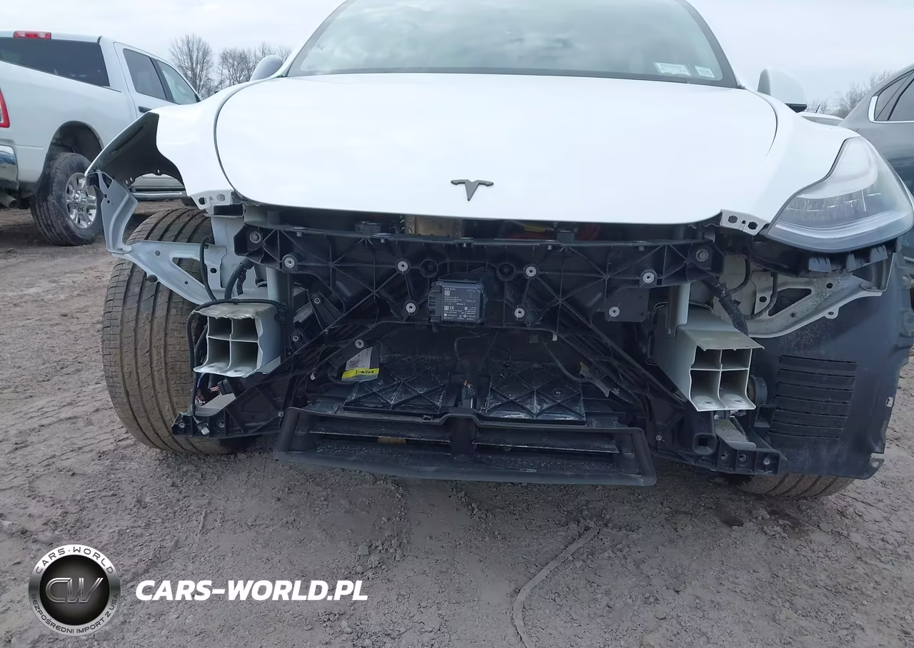 2020 Tesla Model Y Long Range Dual Motor All-Wheel Drive VIN:5YJYGDEE1LF034237 - 6