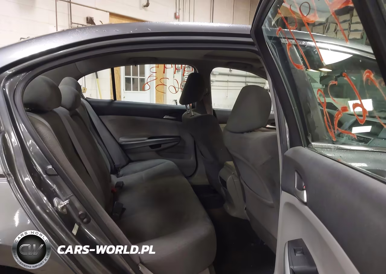 2010 Honda Accord 2.4 Ex VIN:1HGCP2E73AA027717 - 8