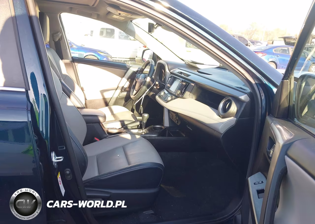 2017 Toyota Rav4 Platinum VIN:2T3DFREV6HW664674 - 5