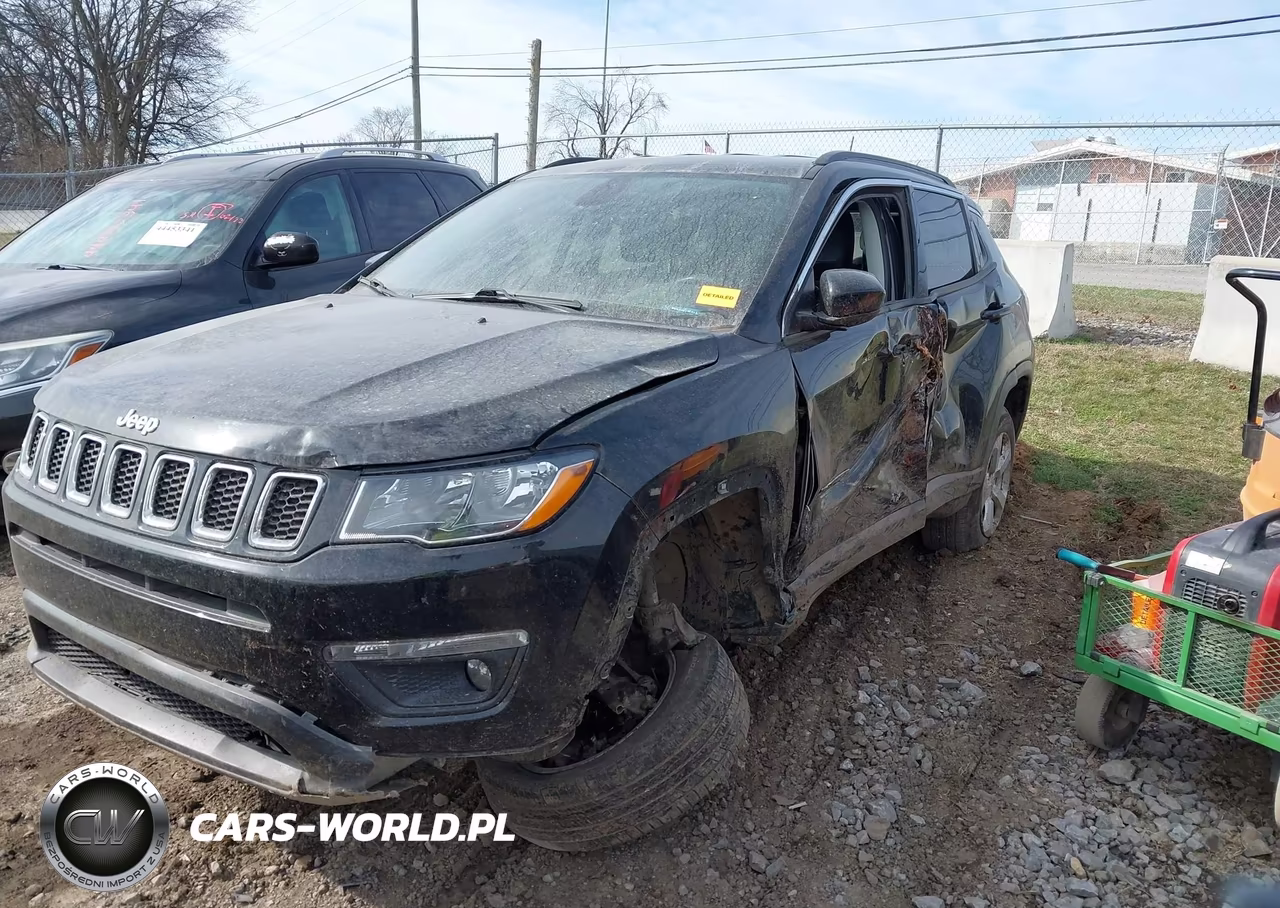 2018 Jeep Compass Latitude 4X4 VIN:3C4NJDBB2JT147448 - 6