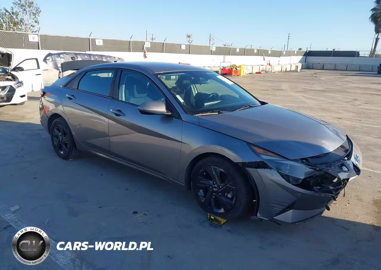 2022 Hyundai Elantra Sel