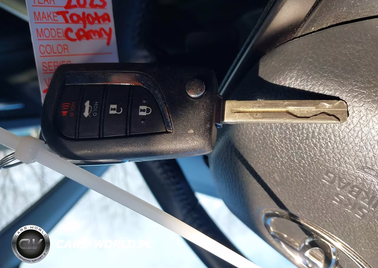 2023 Toyota Camry Se VIN:4T1G11AK1PU787492 - 11