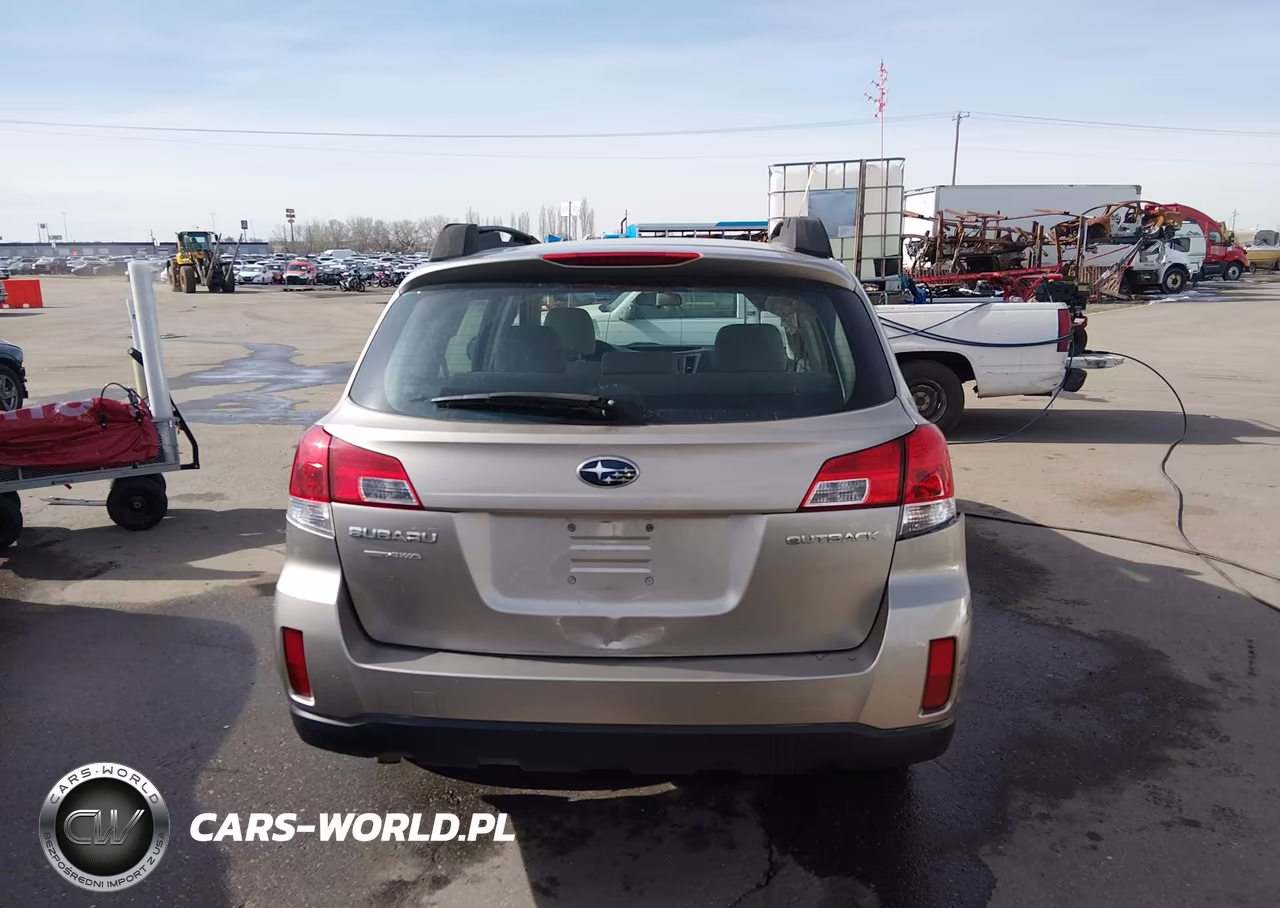 2014 Subaru Outback 2.5I VIN:4S4BRCAC6E3322569 - 16