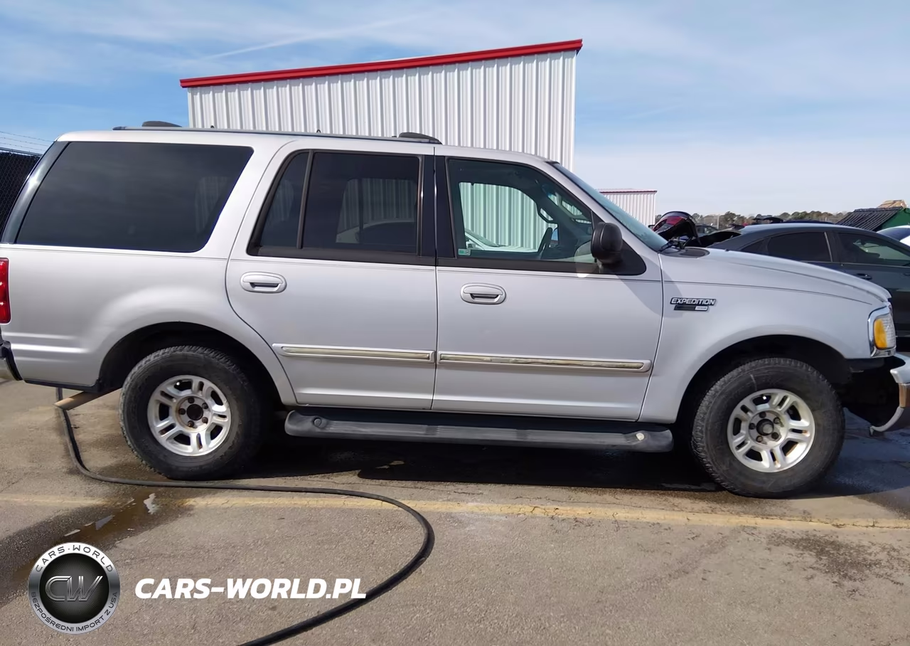 2000 Ford Expedition Xlt VIN:1FMRU1566YLB30093 - 13