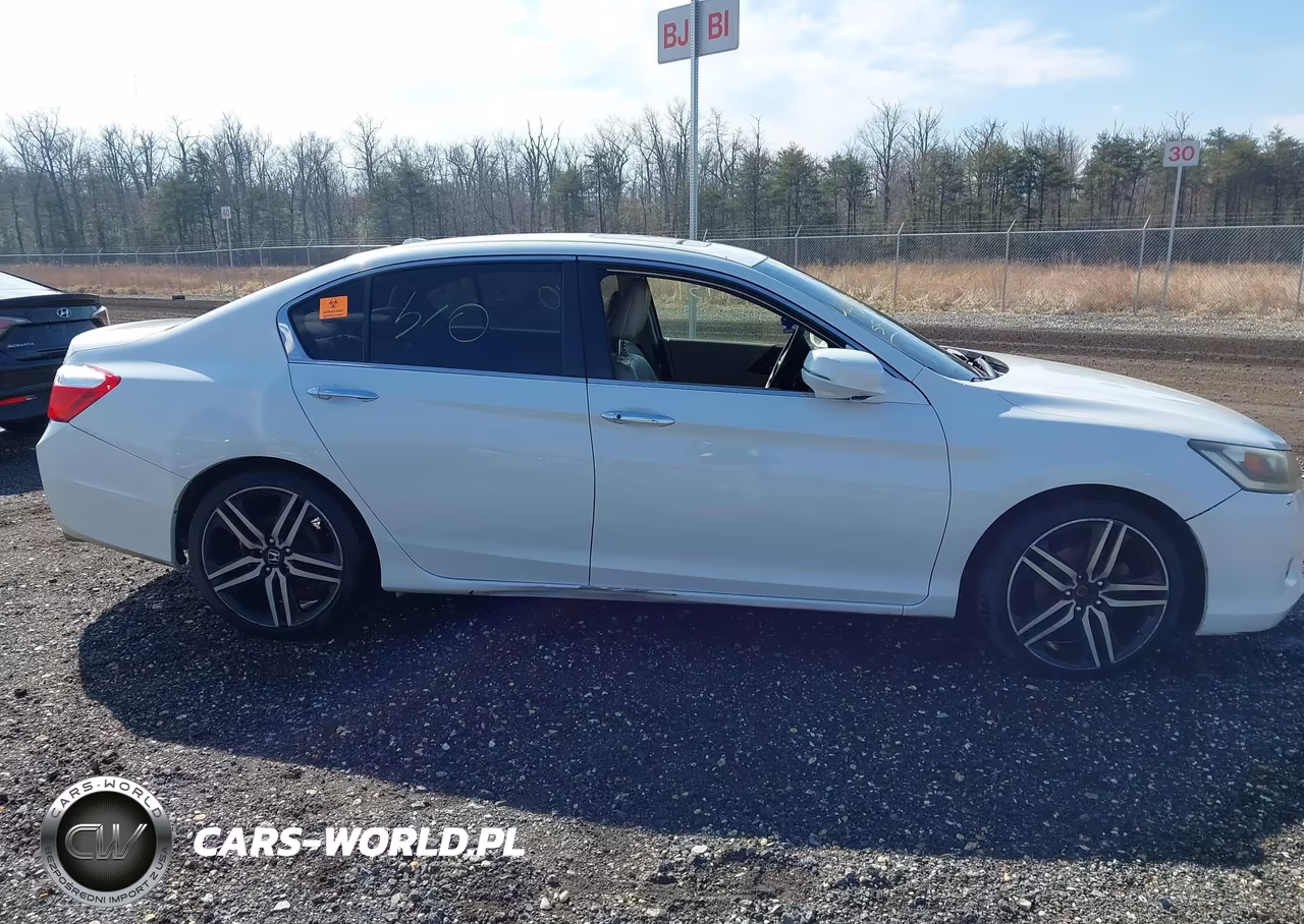 2015 Honda Accord Ex-L VIN:1HGCR2F87FA131734 - 12