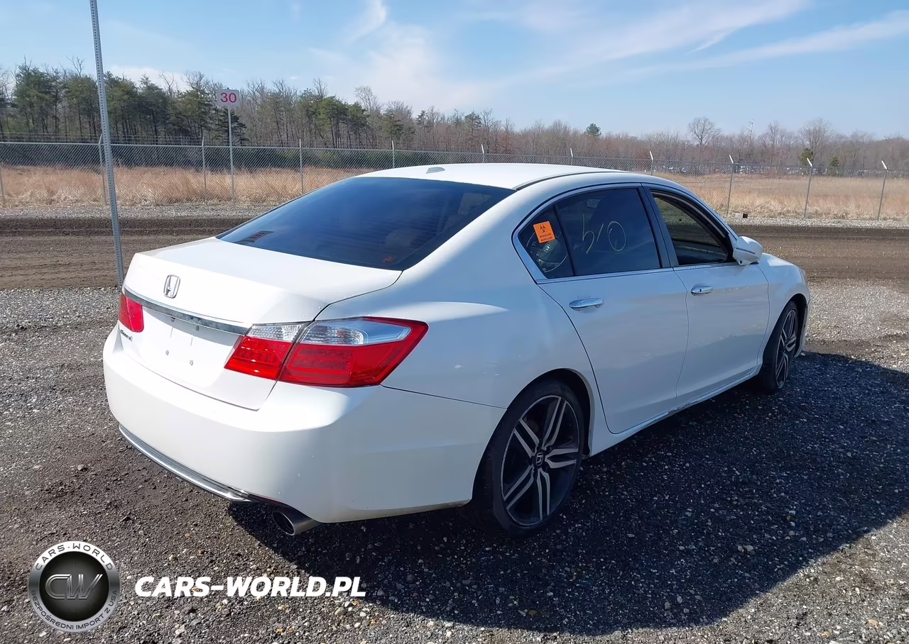 2015 Honda Accord Ex-L VIN:1HGCR2F87FA131734 - 4