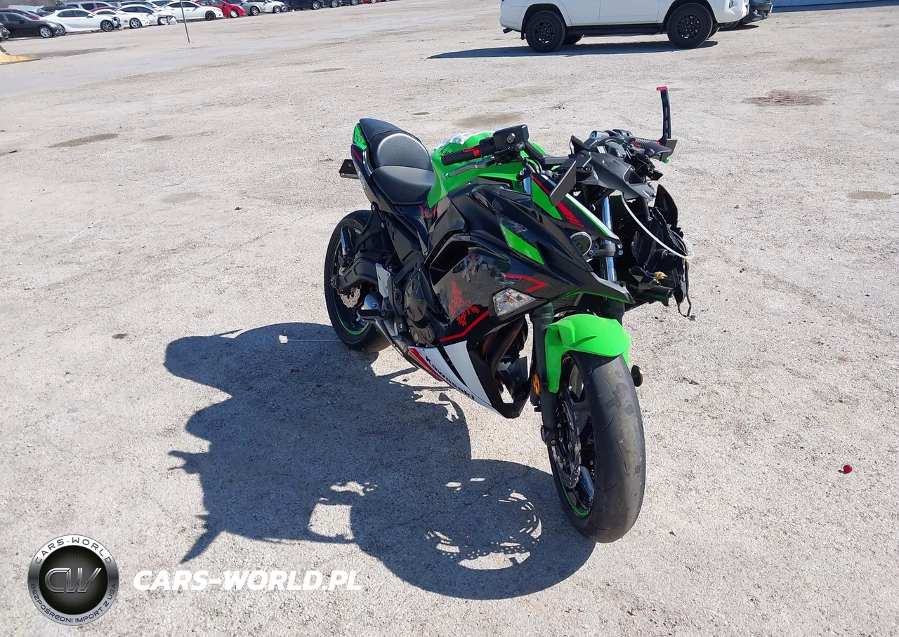 2022 Kawasaki Ex650 N