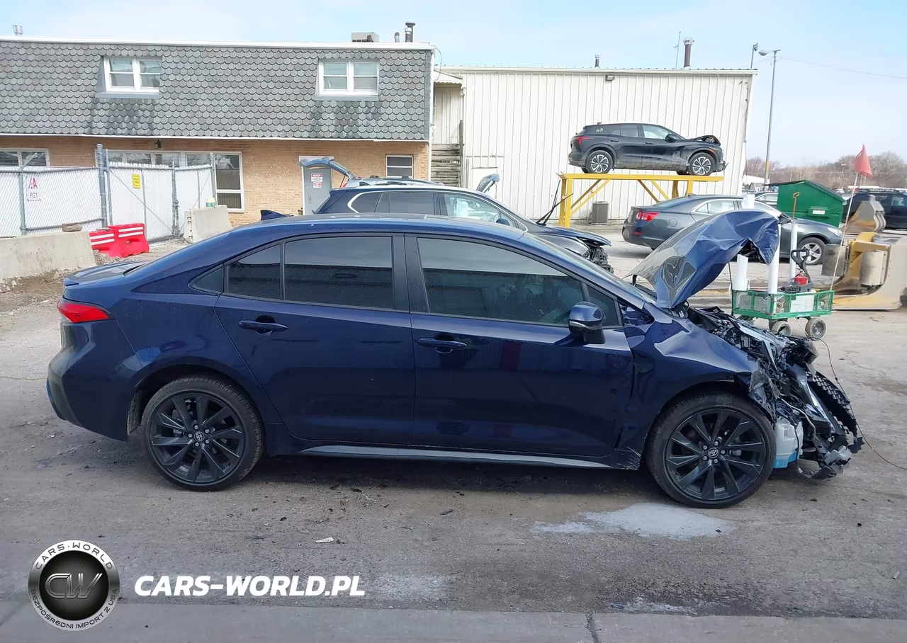 2026 Toyota Corolla Hybrid Hybrid Se VIN:JTDBCMFE9T3129822 - 14