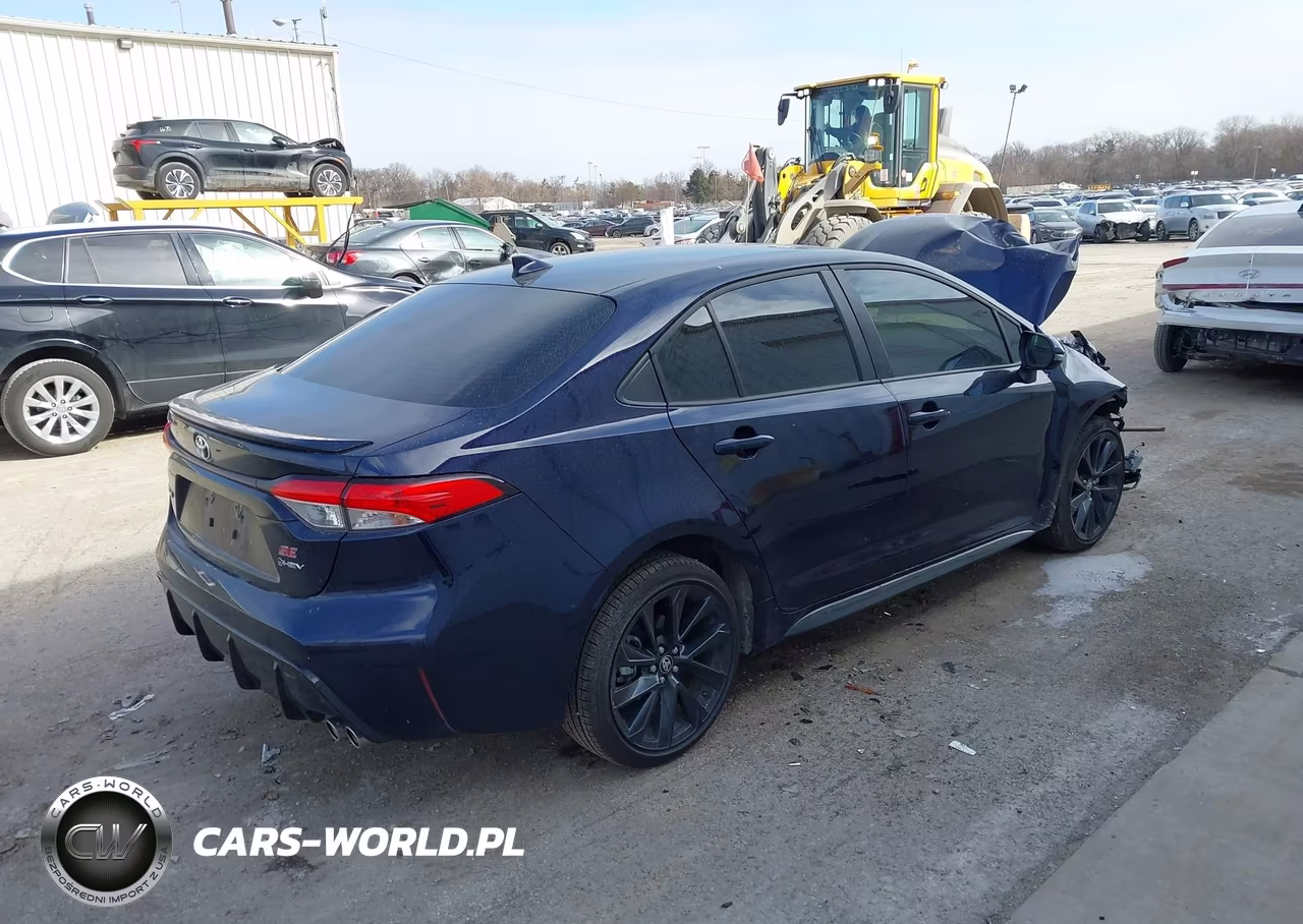 2026 Toyota Corolla Hybrid Hybrid Se VIN:JTDBCMFE9T3129822 - 4