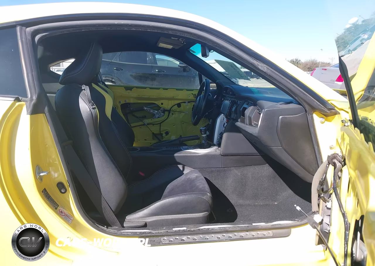2017 Subaru Brz Series. Yellow VIN:JF1ZCAC16H9601242 - 5