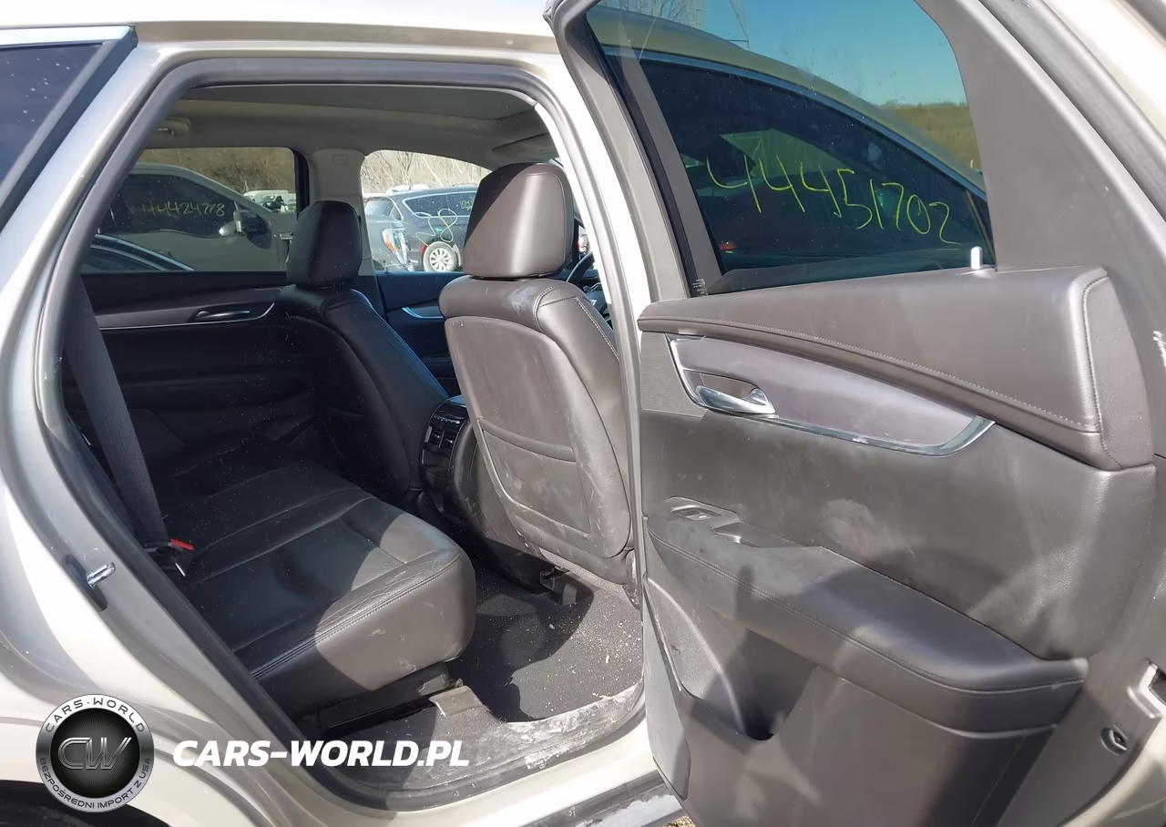 2017 Cadillac Xt5 Premium Luxury VIN:1GYKNCRS7HZ118130 - 8