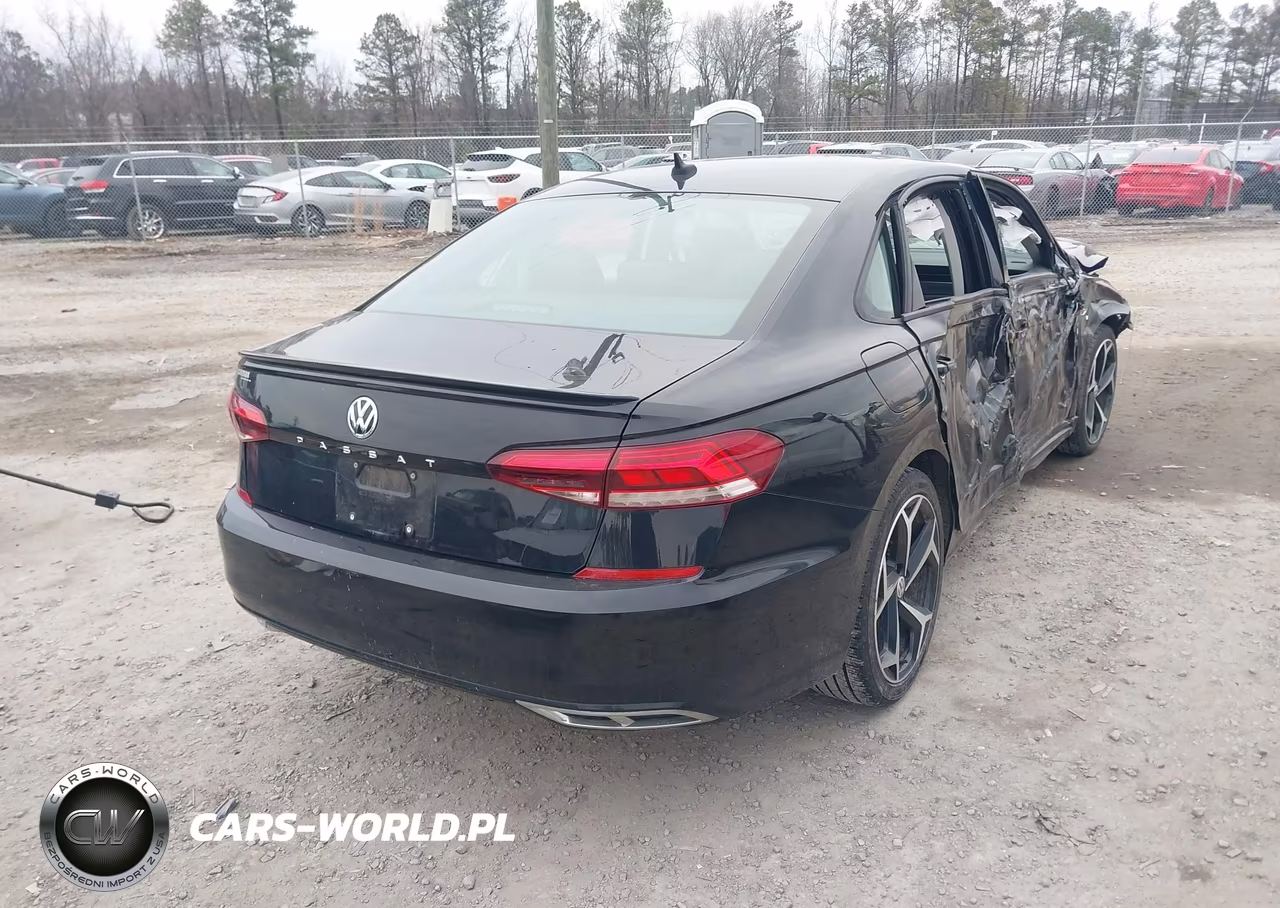 2020 Volkswagen Passat 2.0T R-Line VIN:1VWMA7A34LC008022 - 4